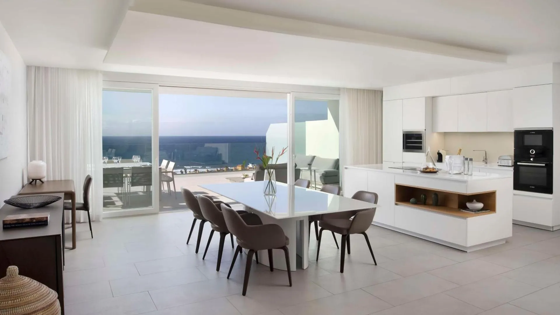 Royal Hideaway Corales Suites (Adults Only) Costa Adeje  5*, Costa Adeje (Tenerife)